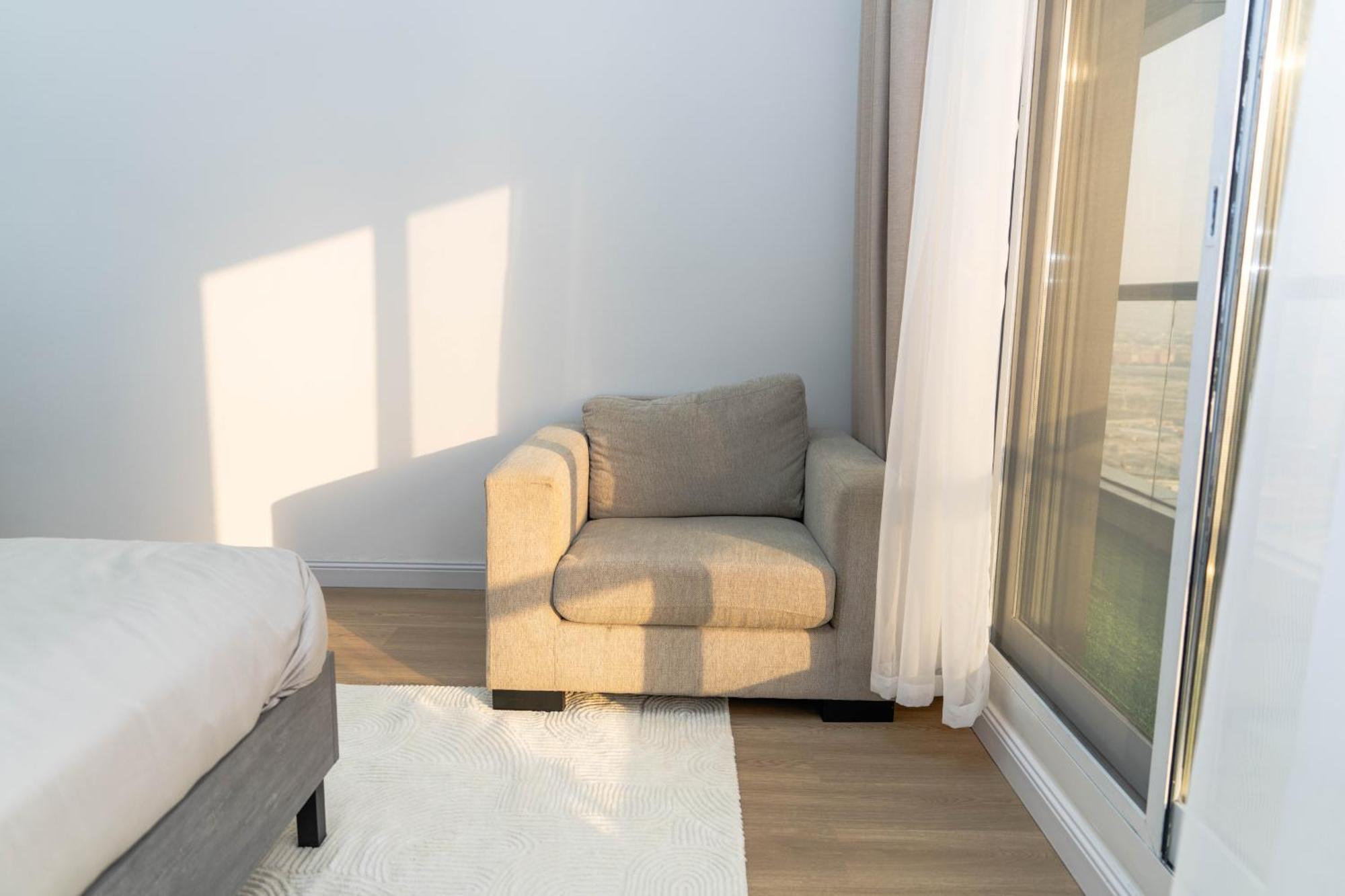 Apartment Marina ,1bhk ,full Marina View,partial Sea View ,near Marina Walk, Marina Mall And Jbr *